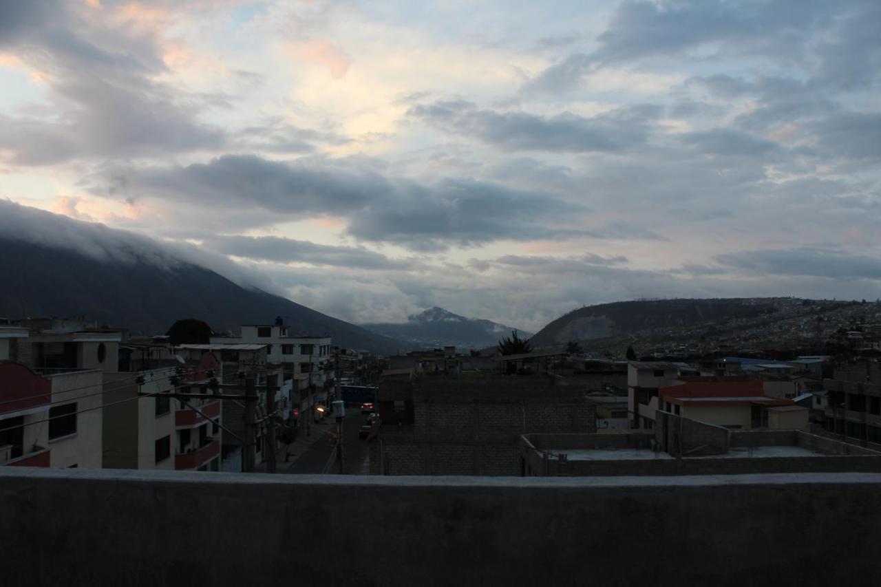 El Vergel Norte Quito Bagian luar foto